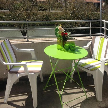 Appartement Charmant A Carcassonne Avec Terrasse ภายนอก รูปภาพ